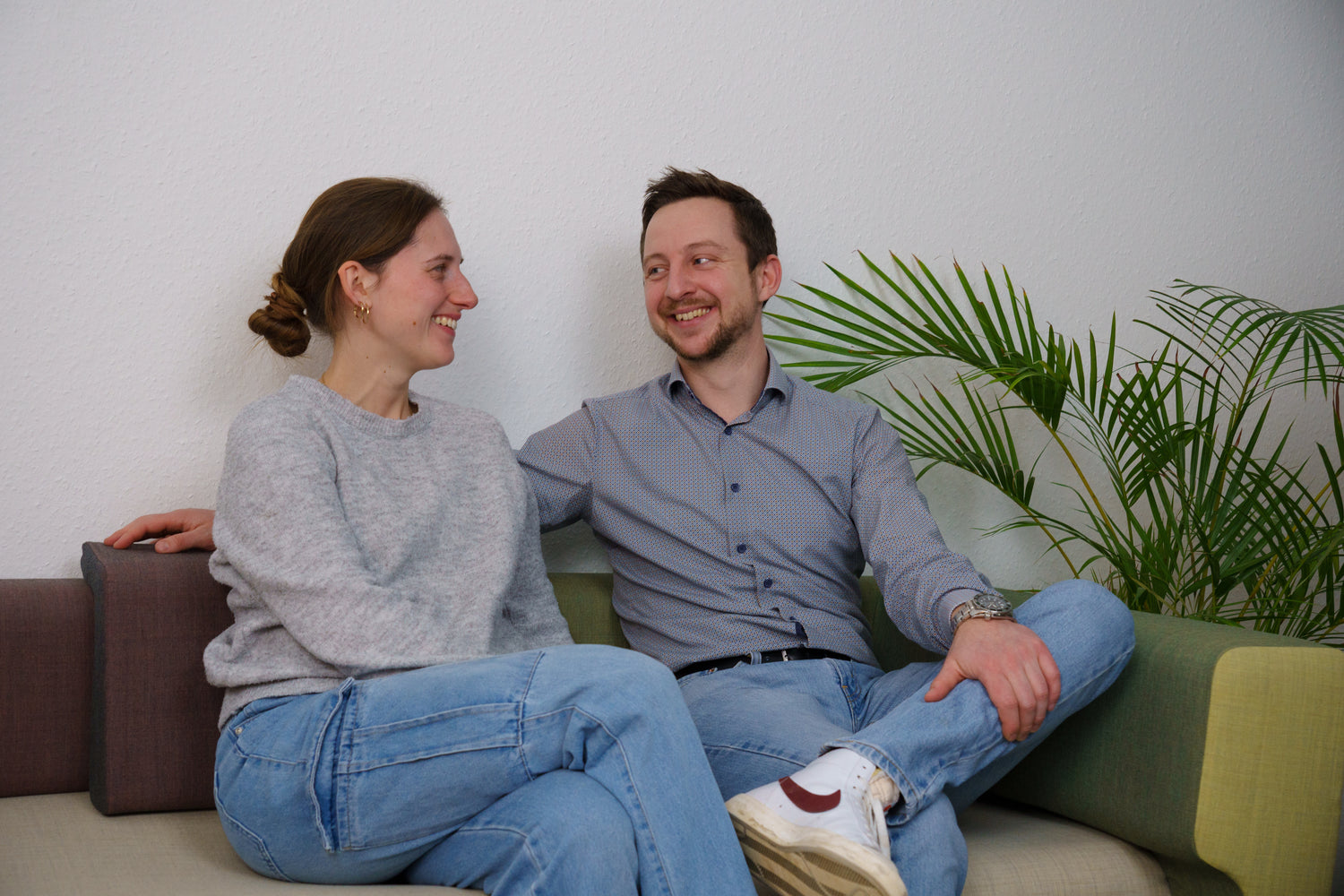 Die aktuellen Inhaber von LUBANA® Naturkosmetik sind: Jasmin und Georg Gelder